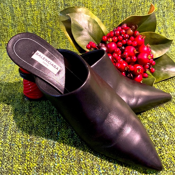 BALENCIAGA  black leather Red cord Wrapped Heels Mules - Picture 1 of 3